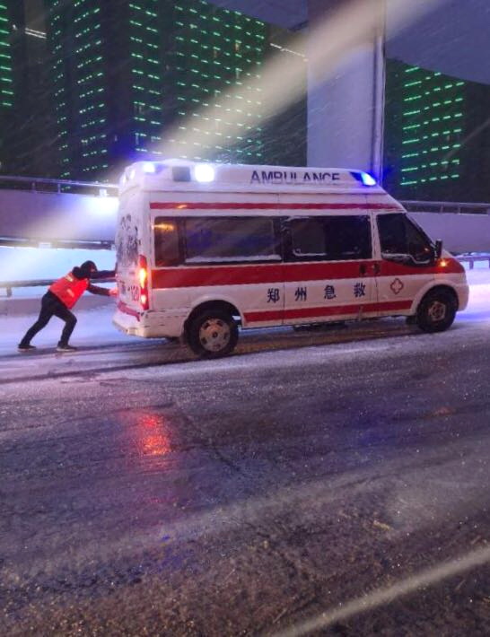 苏州租赁救护车联系电话