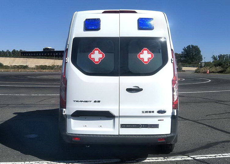 苏州私人救护车出租收费