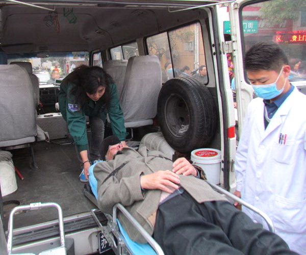 苏州私人救护车租车多少钱