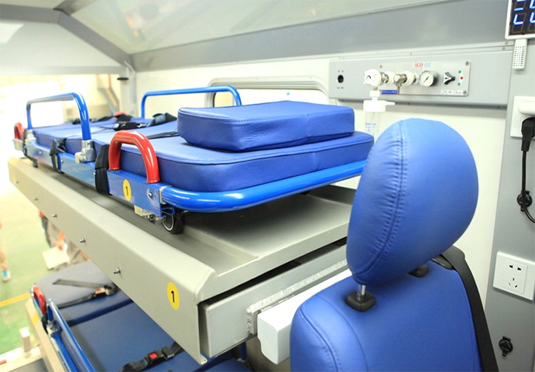 苏州私人救护车租赁电话号码