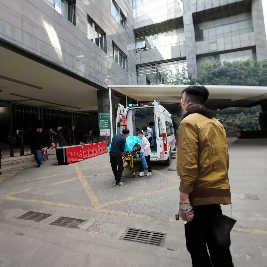 苏州租赁救护车电话号码