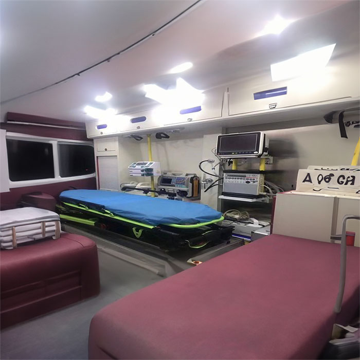 苏州租赁私人救护车电话号码