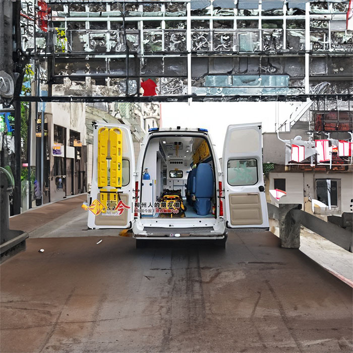 苏州租赁私人救护车电话号码