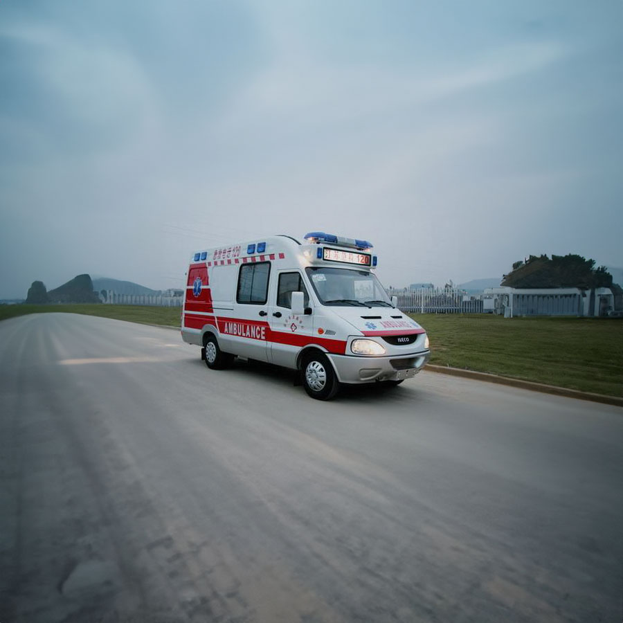 苏州租赁私人救护车电话