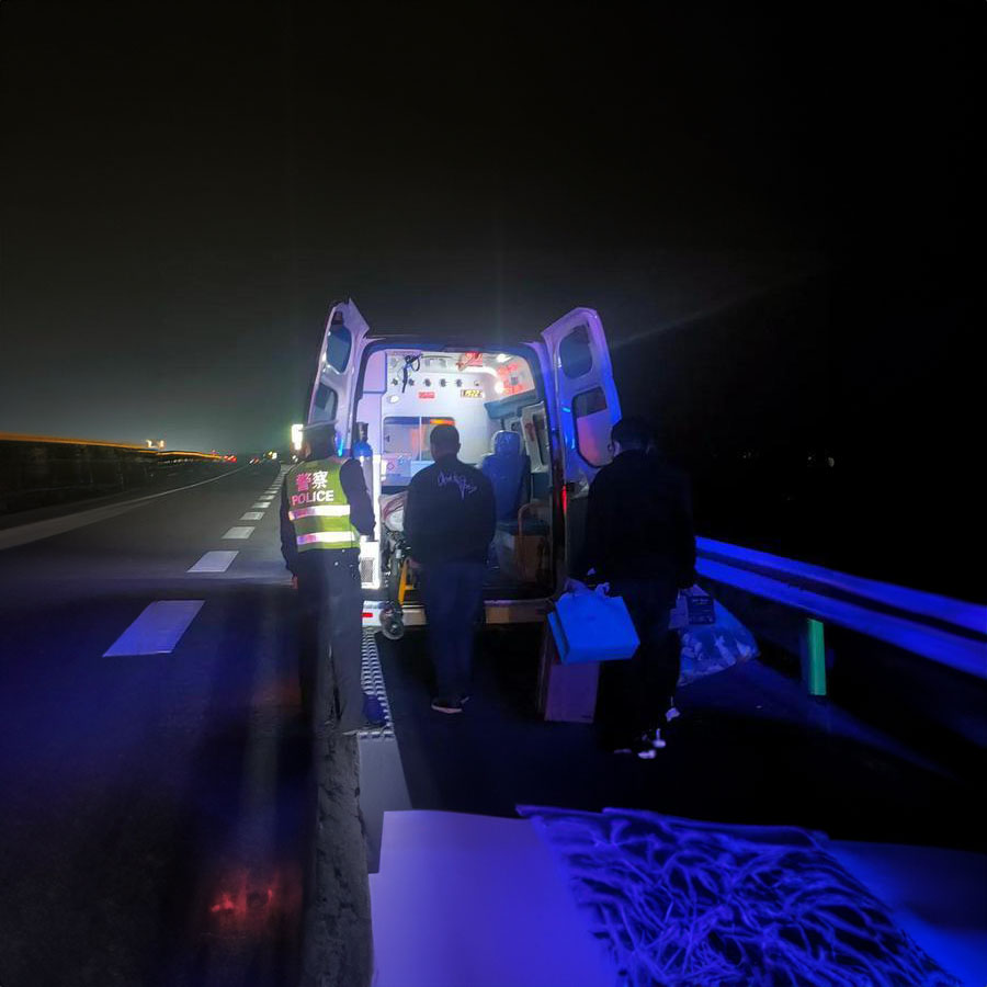 苏州租赁急救车电话号码