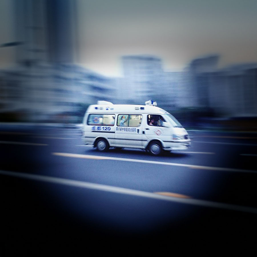 苏州出租急救车联系电话