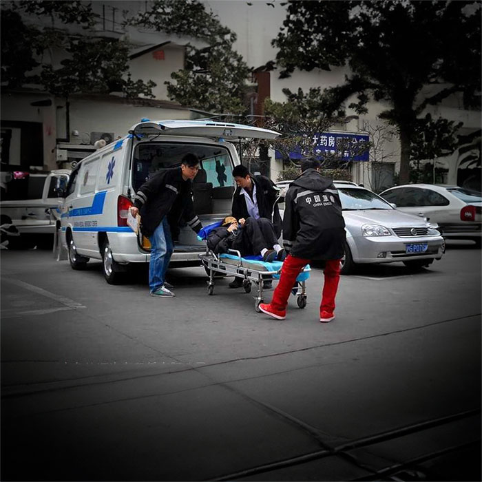 苏州出租救护车联系方式