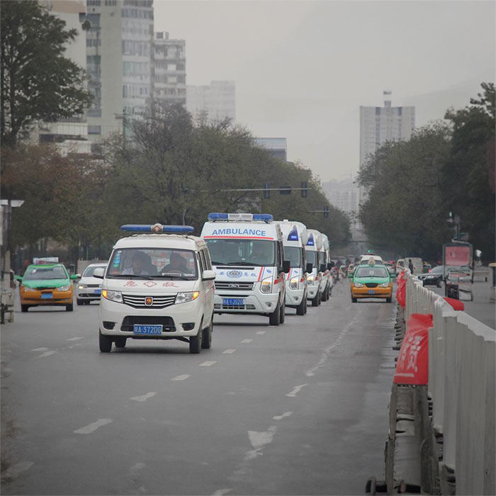 苏州出租救护车电话