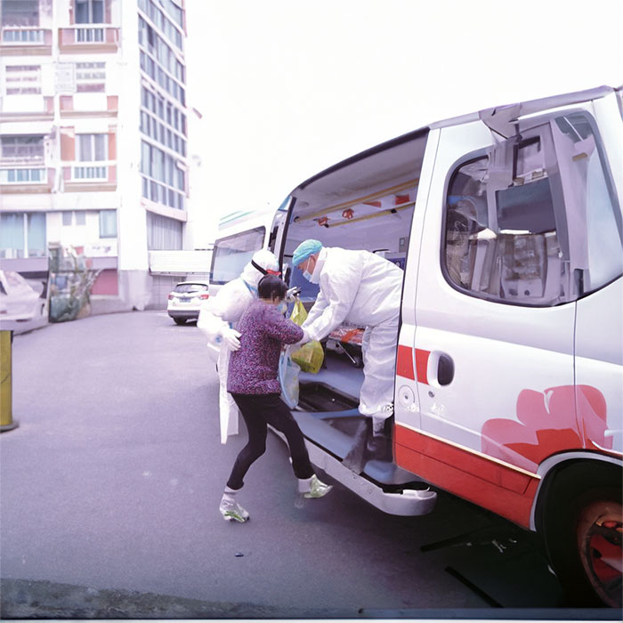 苏州出租急救车联系电话