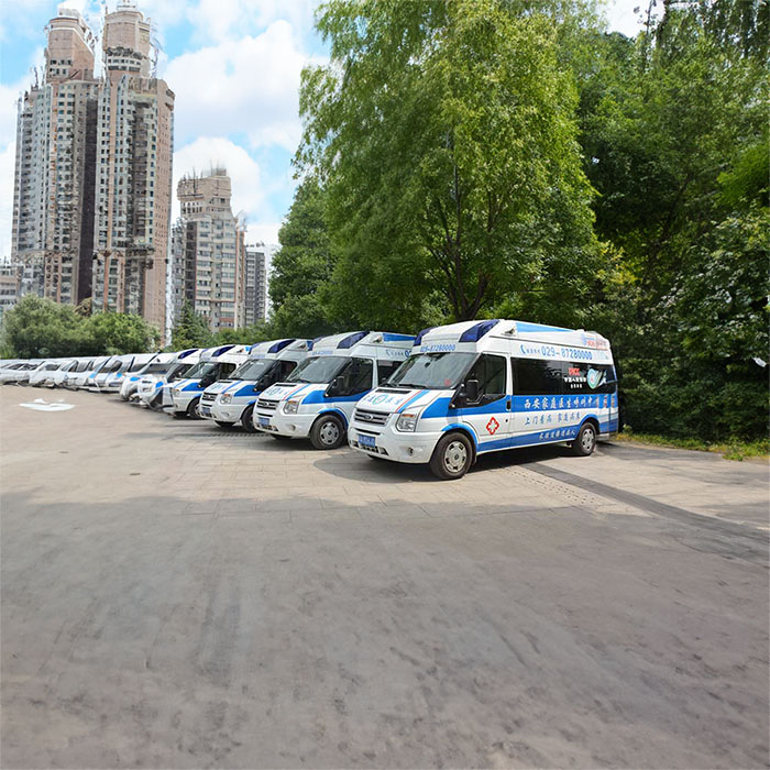 苏州出租私人救护车联系电话