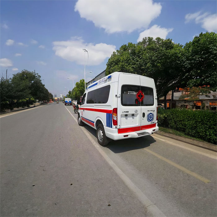 苏州租赁私人救护车联系电话