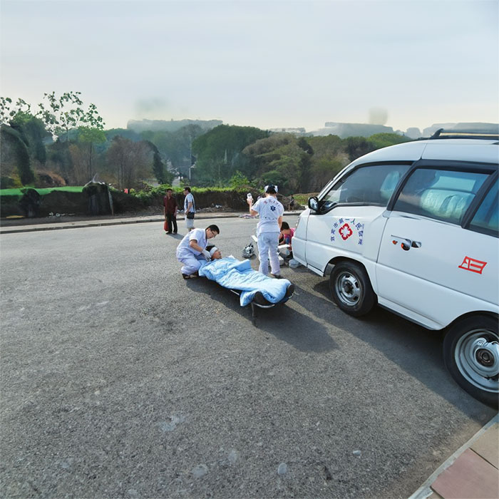 苏州租赁救护车电话