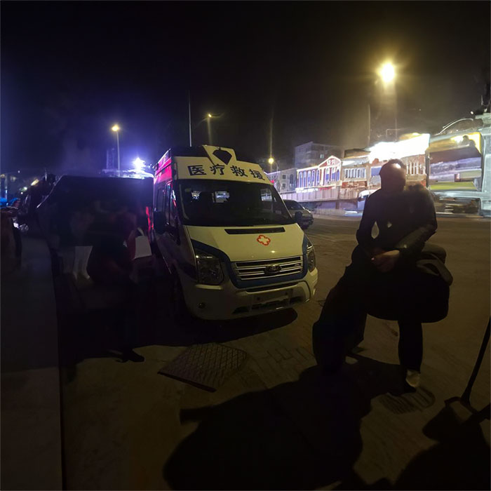 苏州租赁私人救护车电话