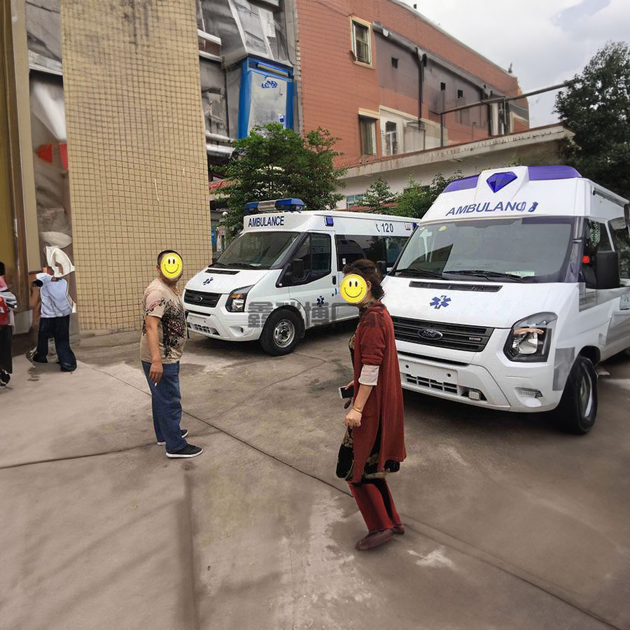 苏州出租救护车联系方式