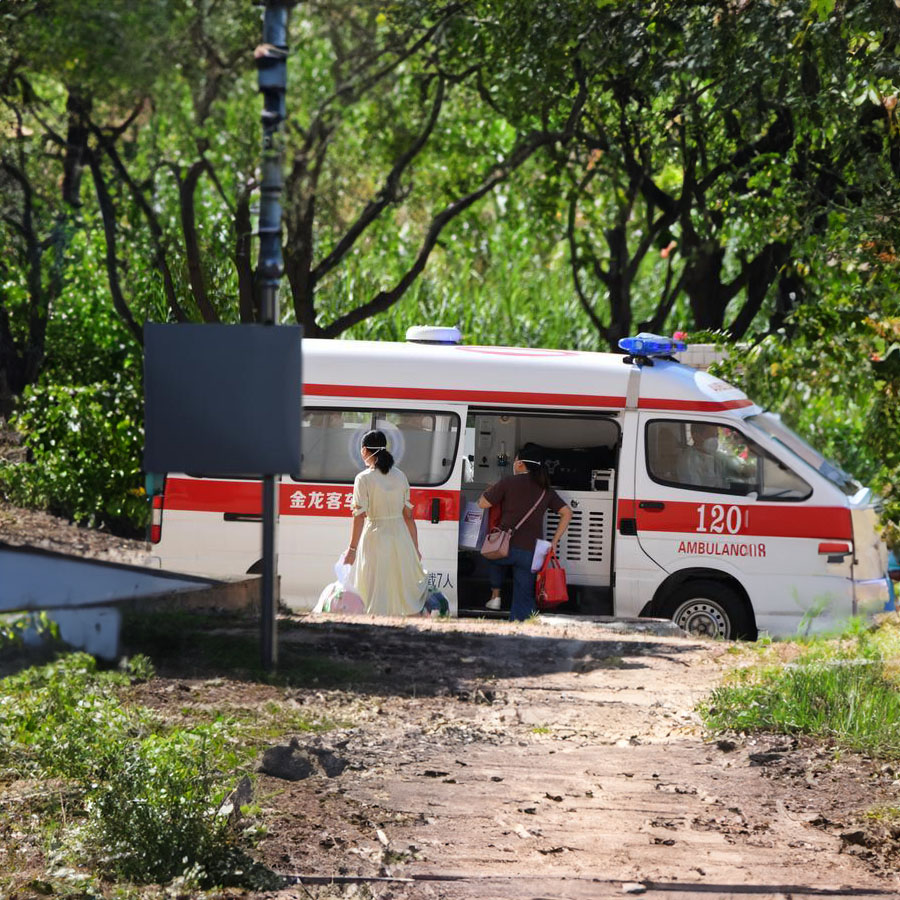 苏州出租私人救护车联系方式