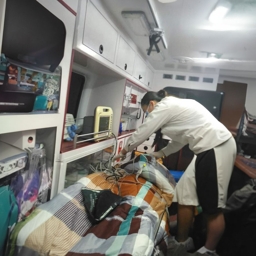 苏州出租救护车联系电话