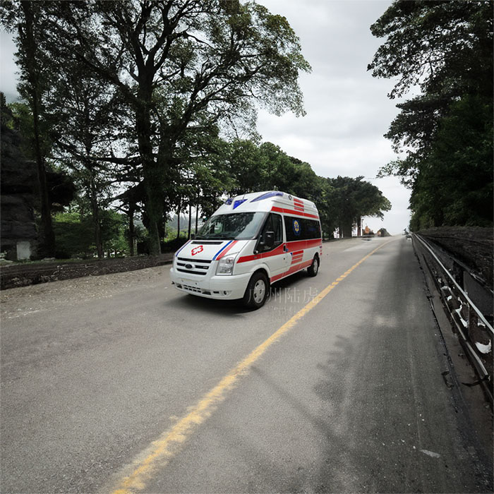 苏州租赁救护车电话