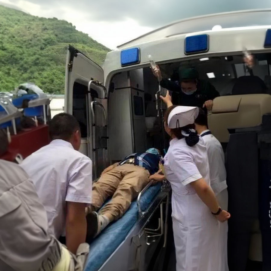 苏州出租救护车电话