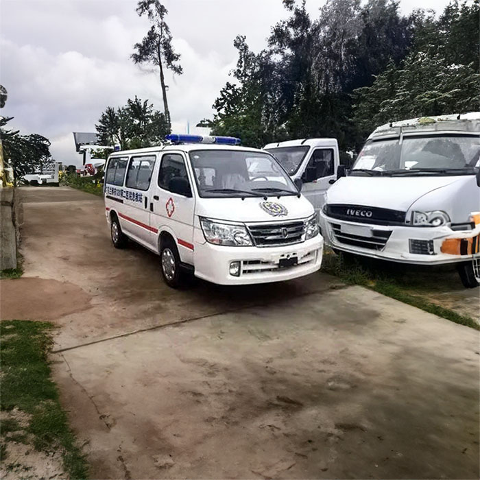 苏州租赁救护车电话号码