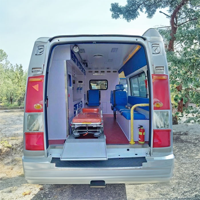 苏州租赁私人救护车联系电话