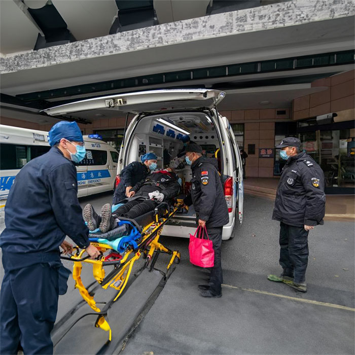 苏州出租私人救护车电话号码