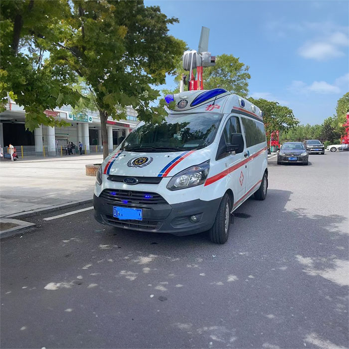 苏州租赁私人救护车电话号码