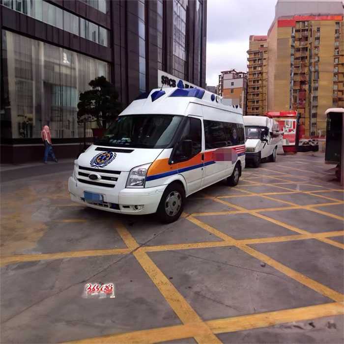苏州租赁救护车电话