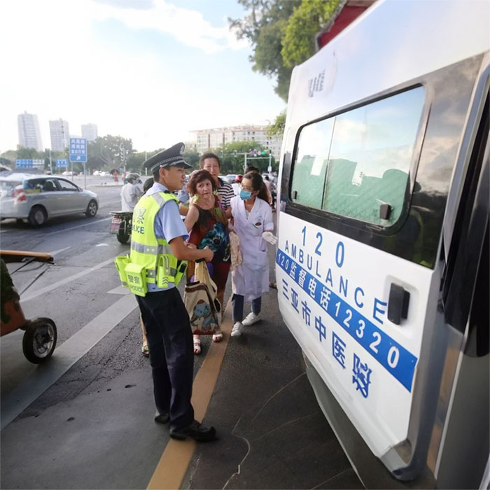 苏州租赁私人救护车电话号码