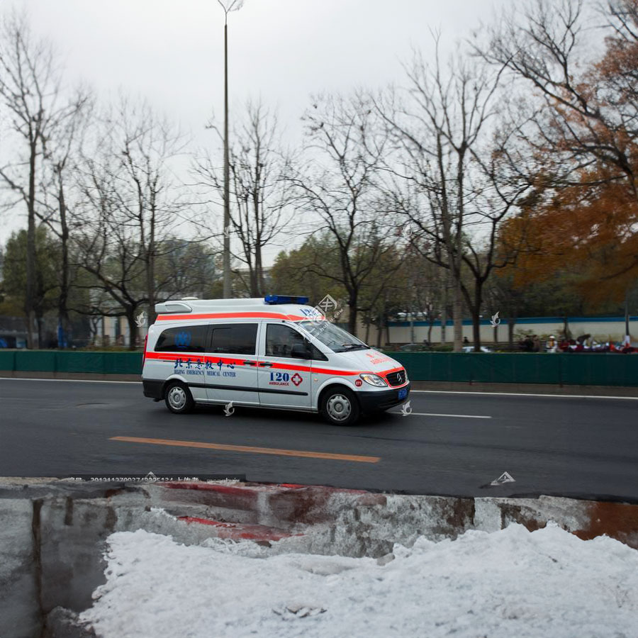 苏州租赁私人救护车电话号码